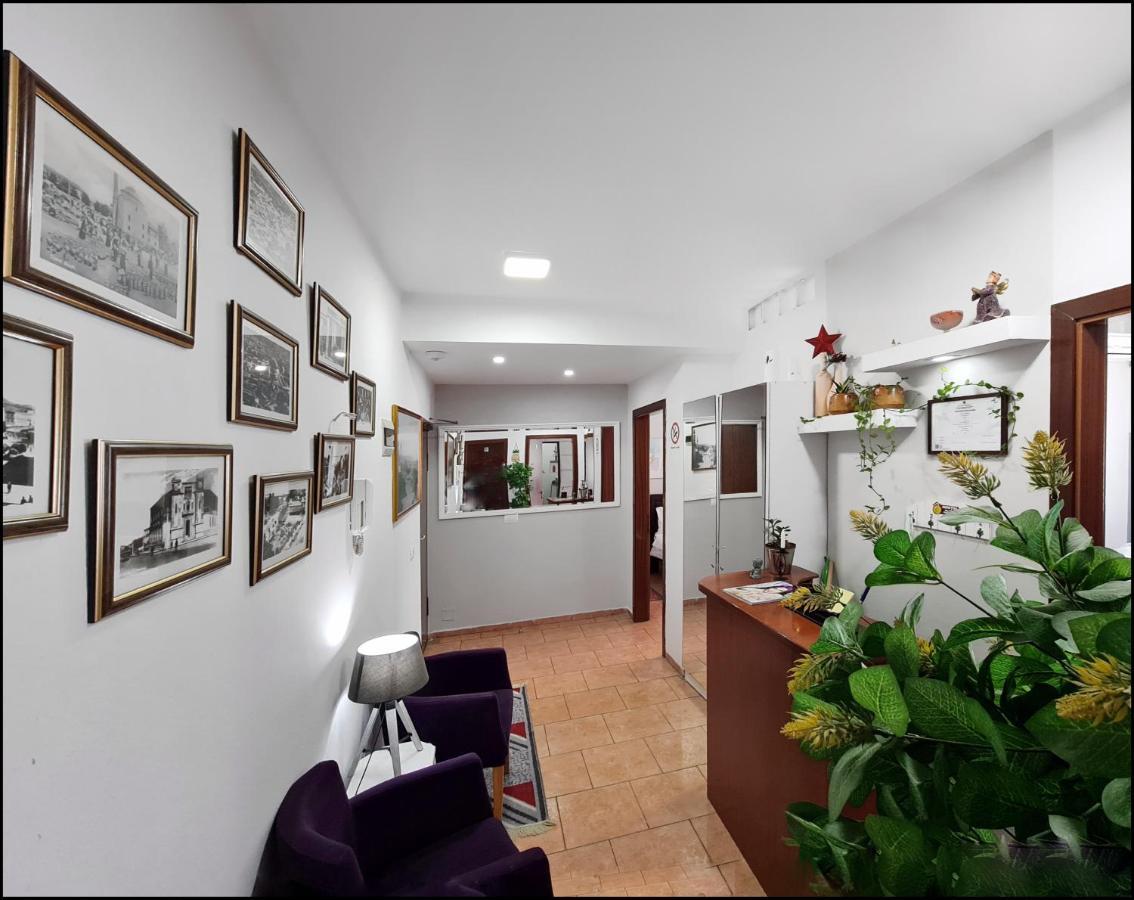 Guest House De Rada Tiranë Ngoại thất bức ảnh